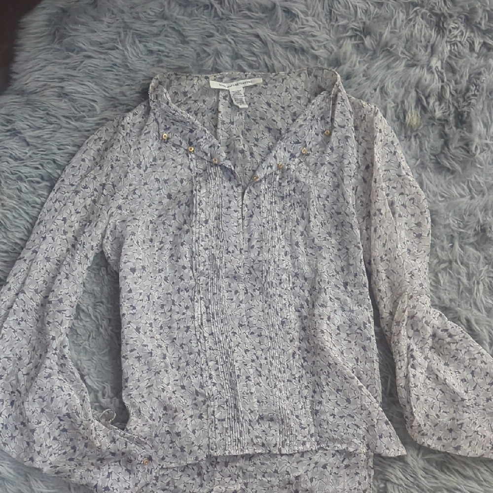 Diane Von Furstenberg Gray Floral Blouse